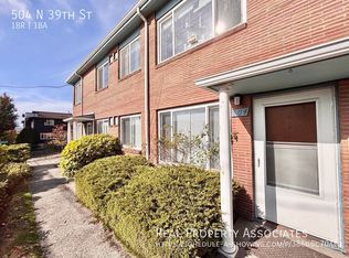 504 N 39th St, Seattle, WA 98103
