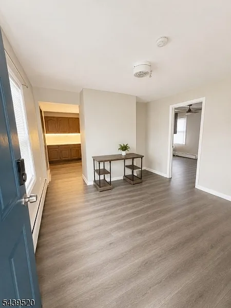 3 bed, 1.0 bath, $1,700 — Photo 2