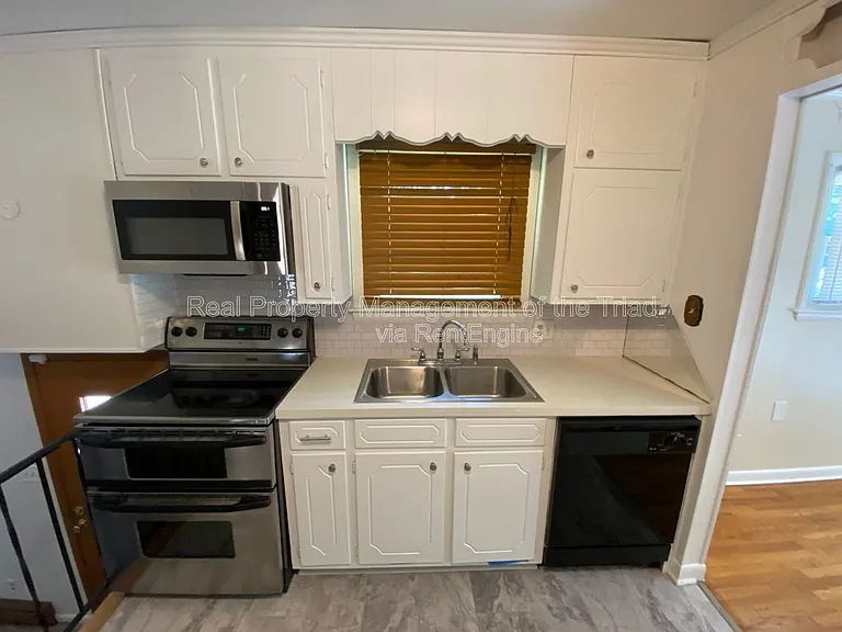 926 Hilltop Blvd — Photo 6