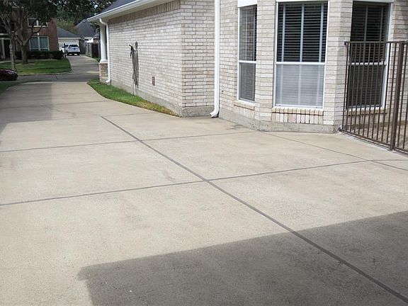 3rd image of 4514 Knight Lake Ct