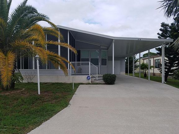 4th image of 310 Papaya Cir