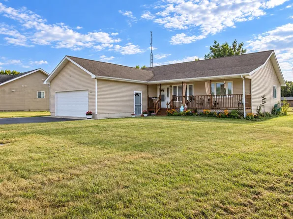 1005 S Virginia Ln, Knox, IN 46534