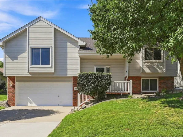 4106 Briarwood Dr, Council Bluffs, IA 51503