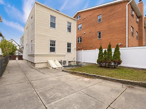 2nd image of 6117 165th Street