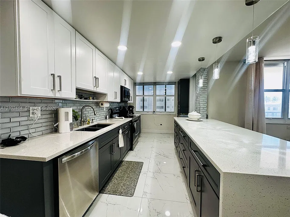 1501 S Ocean Dr #306