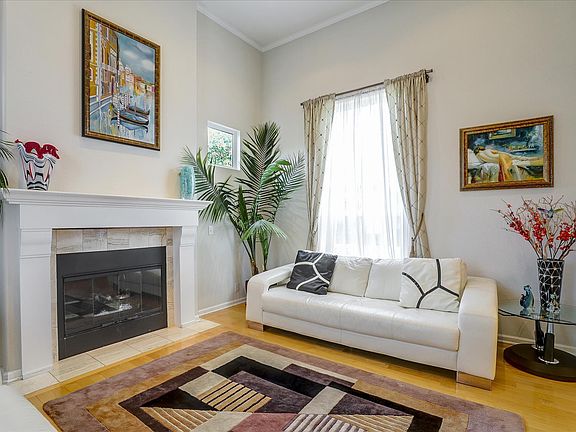 4th image of 115 Montelena Ct