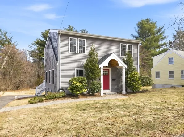 54 Union St, Natick, MA 01760