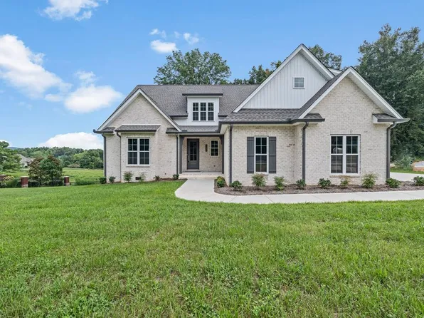 4645 Bear Lake Rd, Cookeville, TN 38506