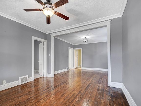 5th image of 1429 S 57th Ave