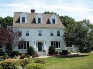 112 Tidewater Farm Rd, Stratham, NH 03885