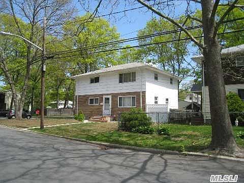 1st image of 216 Beachview St