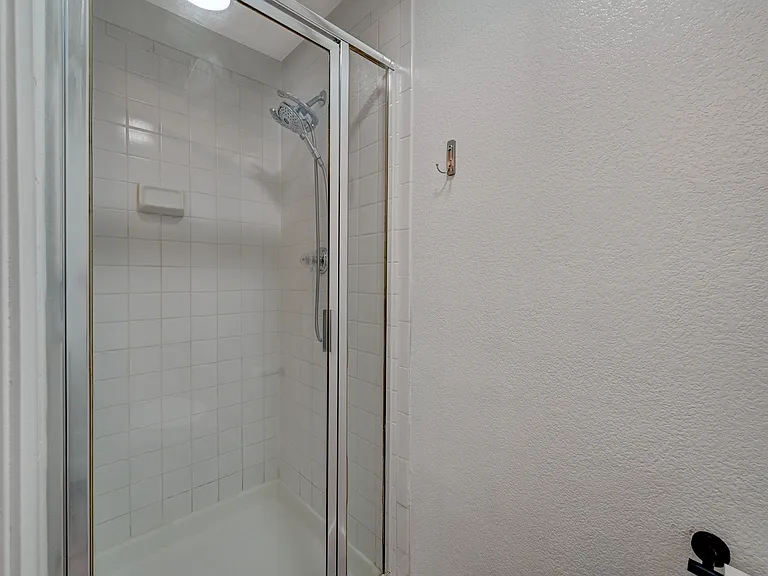 7717 Constanso Ave #204 — Photo 20