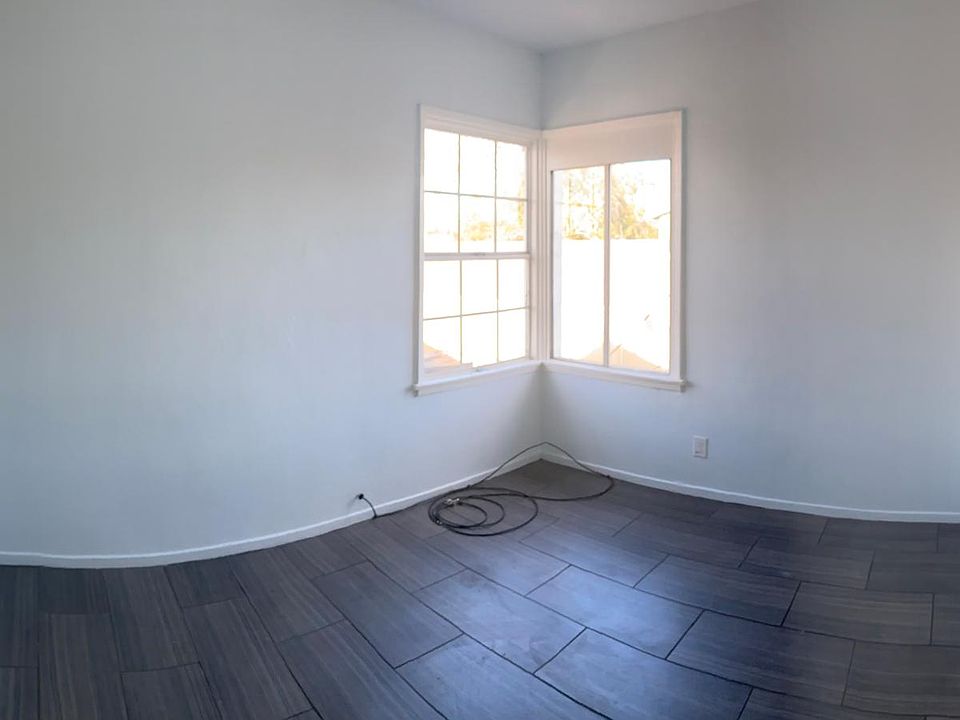2nd image of 9124 Baring Cross St #3