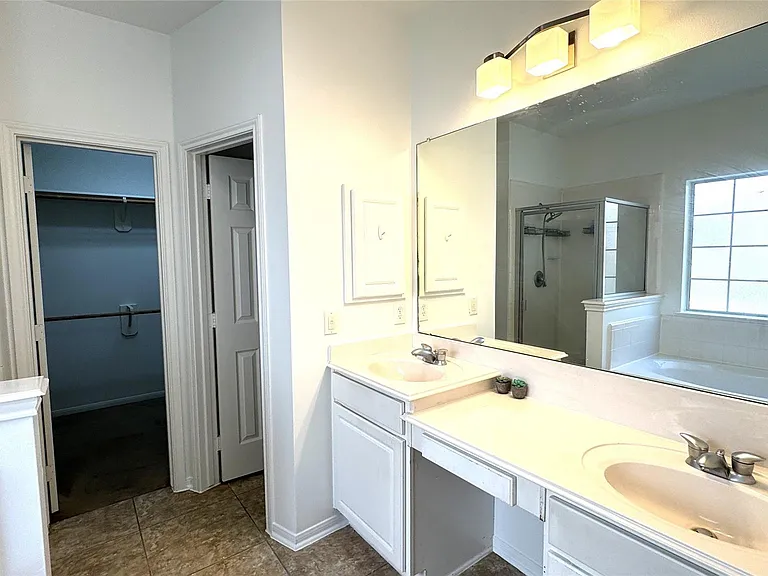 17630 Riata Springs Ln — Photo 16