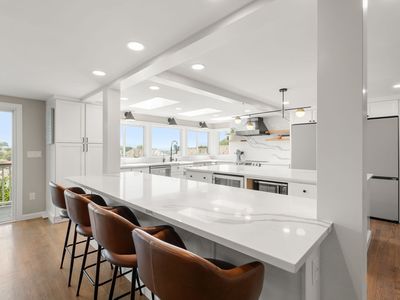21 Glenley Ter, Brighton, MA, 02135