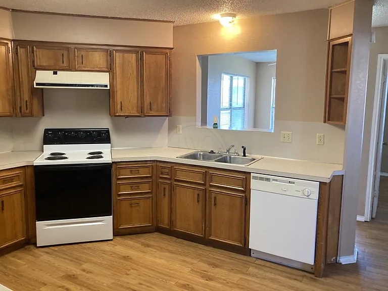 2707 Sidewinder Dr — Photo 10