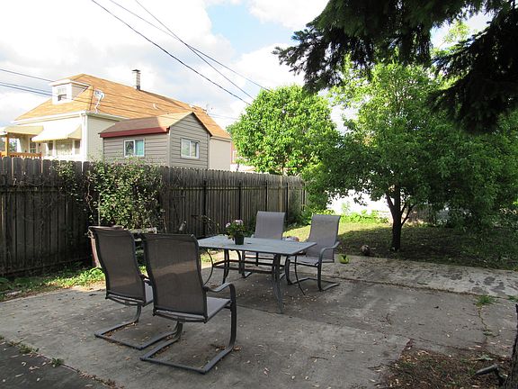 2nd image of 4429 S Saint Louis Ave #1