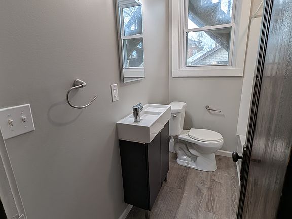 5th image of 1216 Dormont Ave #1