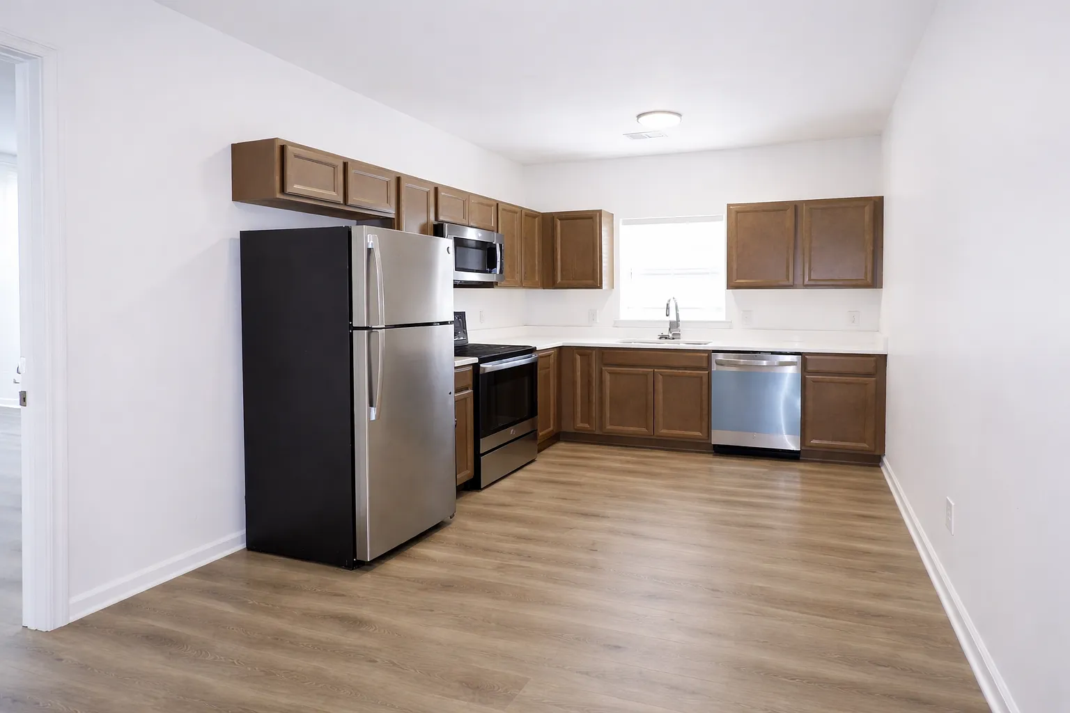 College Place Apartments — Photo 2