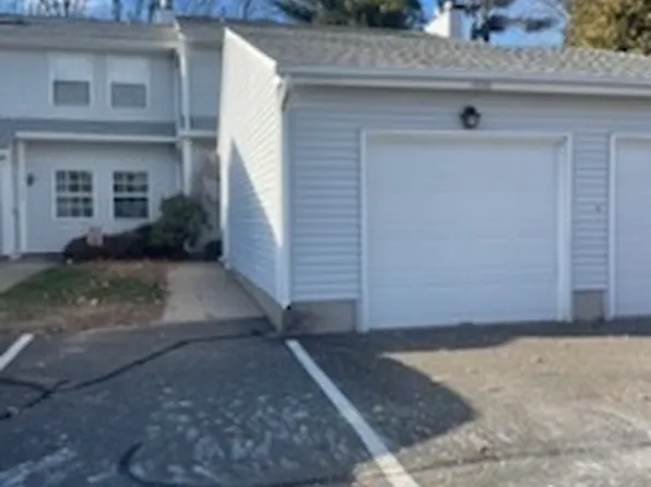 1000 Misty Meadow Lane #1000, South Windsor, CT 06074