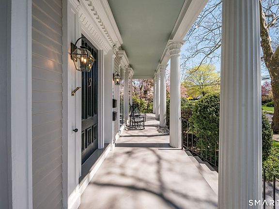 4th image of 200 Whitfield Street
