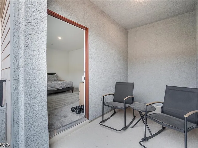 1529 Eva Crossing Pl — Photo 13