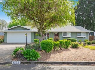 1202 N Elm Ln, Newberg, OR 97132