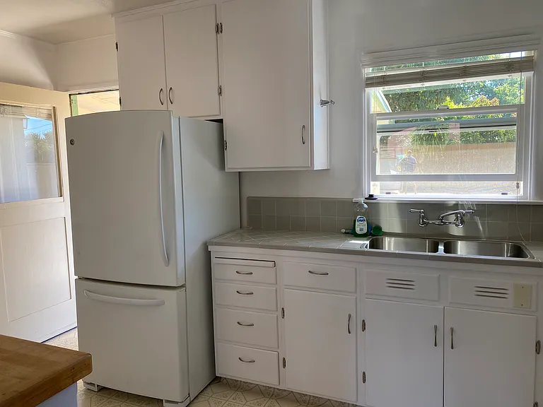 239 Santa Lucia Dr — Photo 5