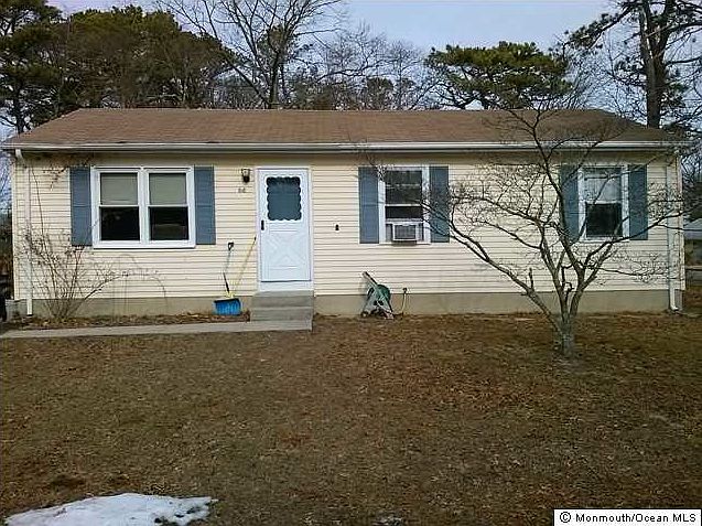 2nd image of 818 Sinclair Ave