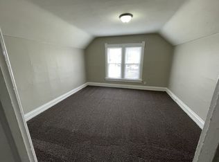 848 8th St #1/2, Beloit, WI 53511