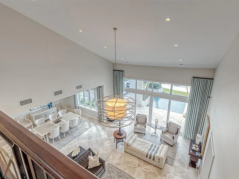 1313 E Lake Dr — Photo 74