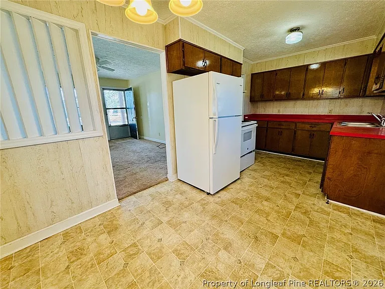 803 Floyd St — Photo 12