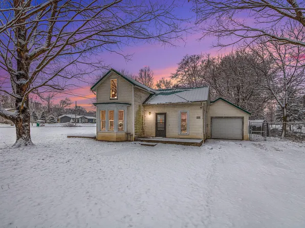 318 Mill St, Mendon, MI 49072