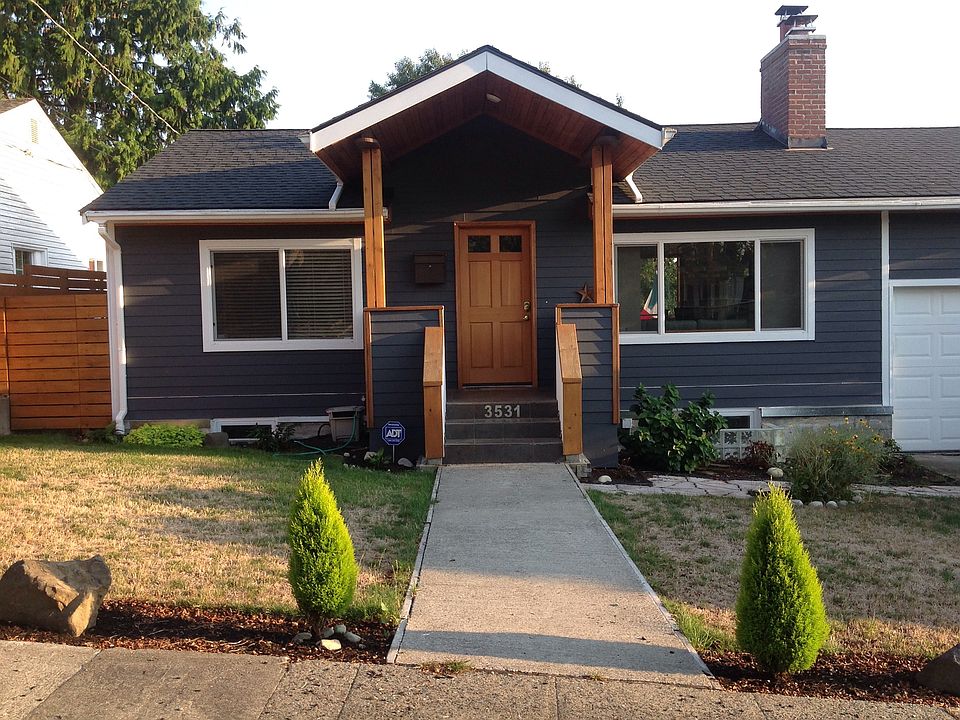 2nd image of 3531 SW Monroe St