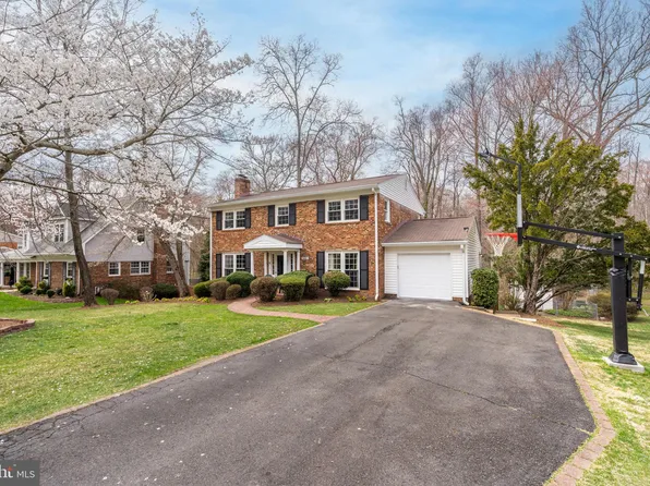 3222 Wynford Dr, Fairfax, VA 22031