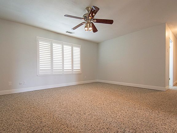 4th image of 2644 W Sunnyside Ct