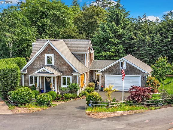 2nd image of 1117 Chinook Ln