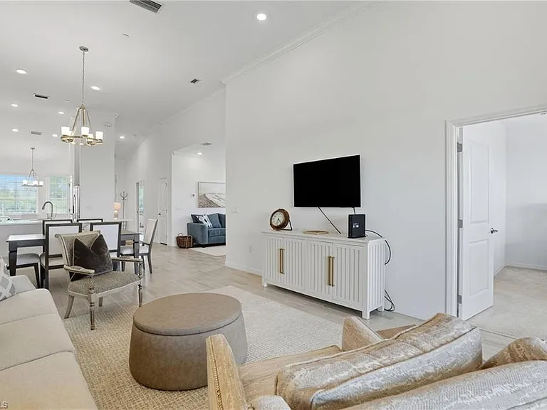 11861 Venetian Lagoon Dr — Photo 18