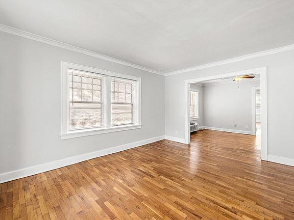 5th image of 4341 Mercier St APT 1S