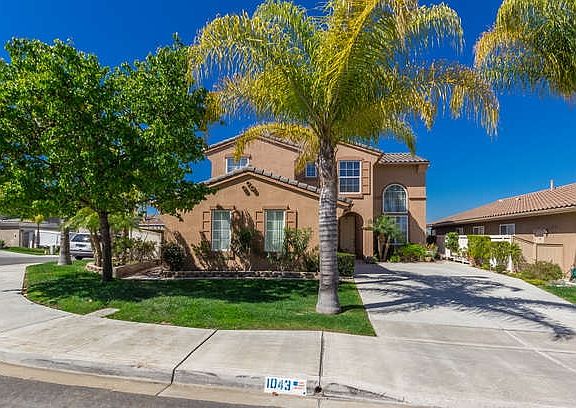 2nd image of 1043 Camino Miel
