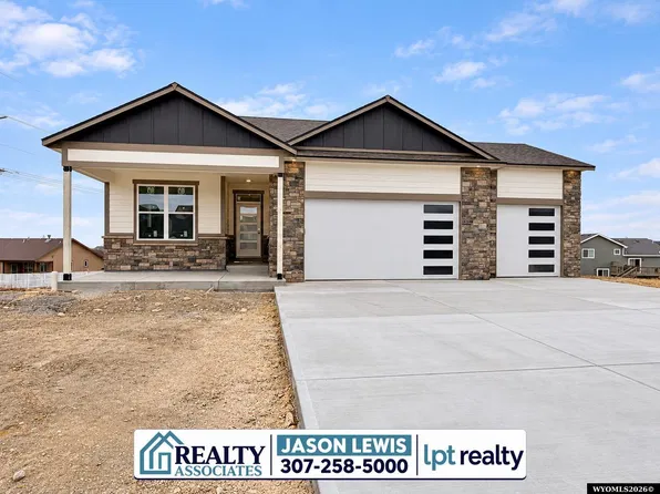 2685 Heathrow Ave, Casper, WY 82609
