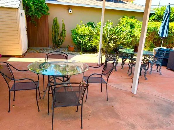 4751 Sunnyslope Ave #1, Sherman Oaks, CA 91423
