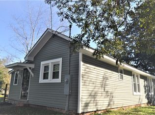 131 Marigold St, Rockingham, NC 28379