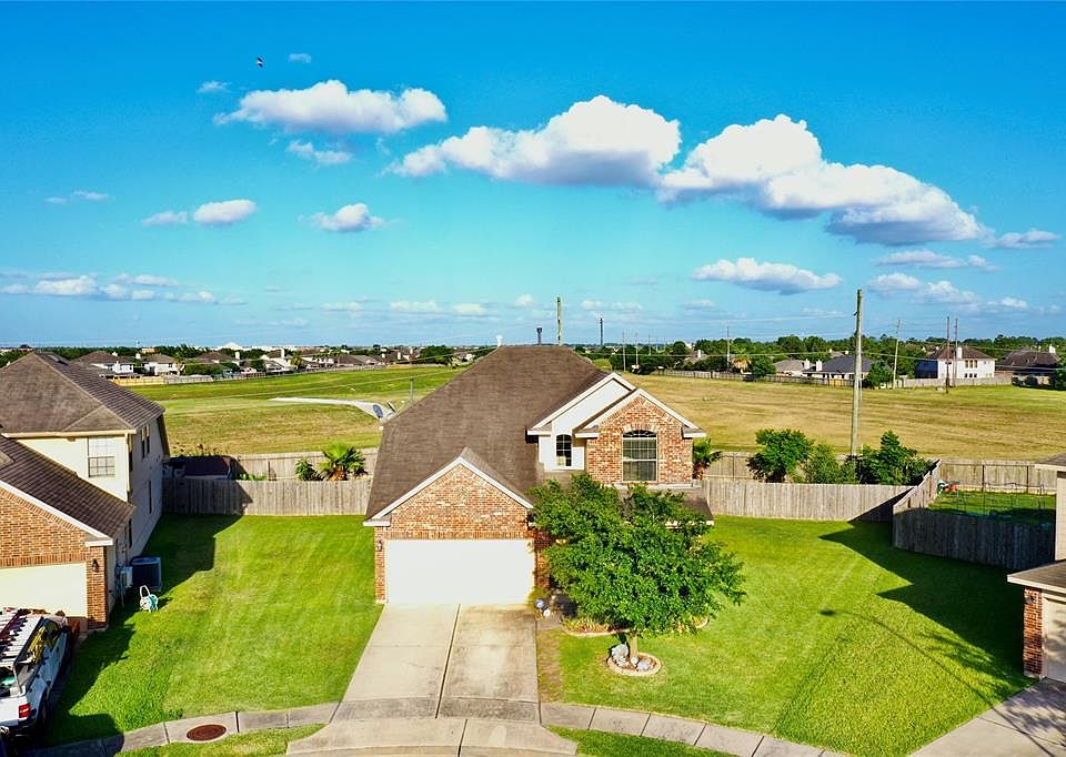 1st image of 5502 Fountain Arbor Ln