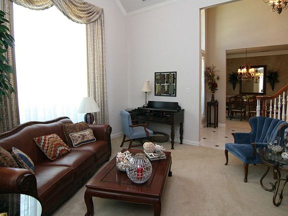 5th image of 5104 Sanibel Ct