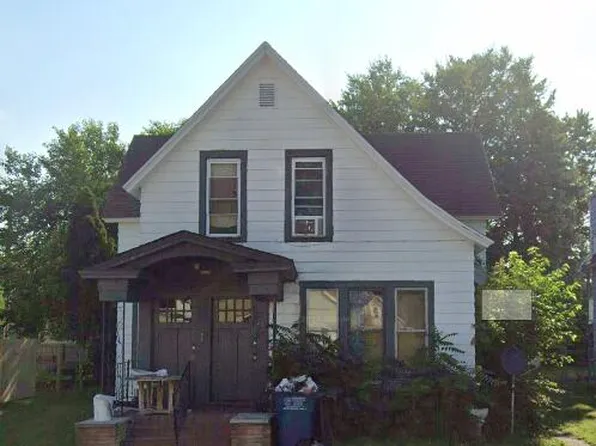 1204 Manhattan St, Michigan City, IN 46360