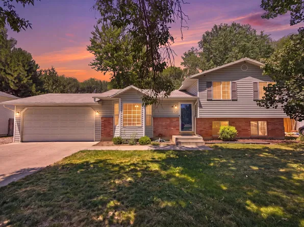 526 S 800th St W, Lehi, UT 84043