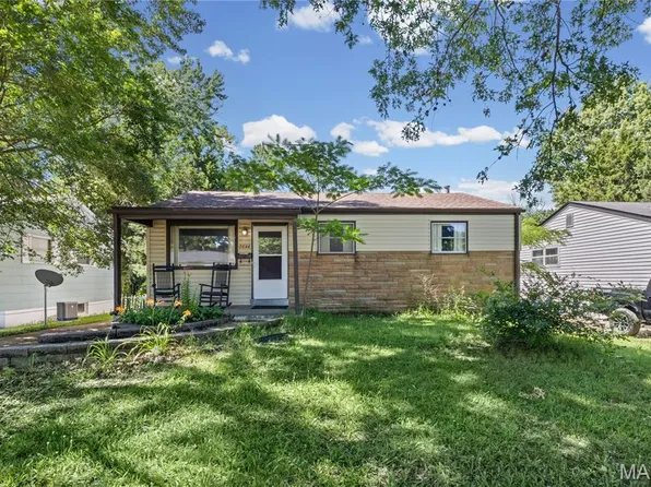8644 Harold Dr, Saint Louis, MO 63134