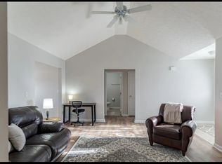 214 Apple Ln, Elizabethtown, KY 42701