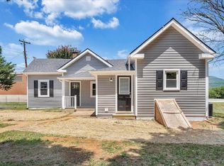 2825 Hancock St NE, Roanoke, VA 24012